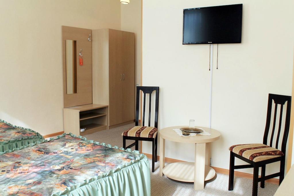 Belon Land Hotel Astana Room photo